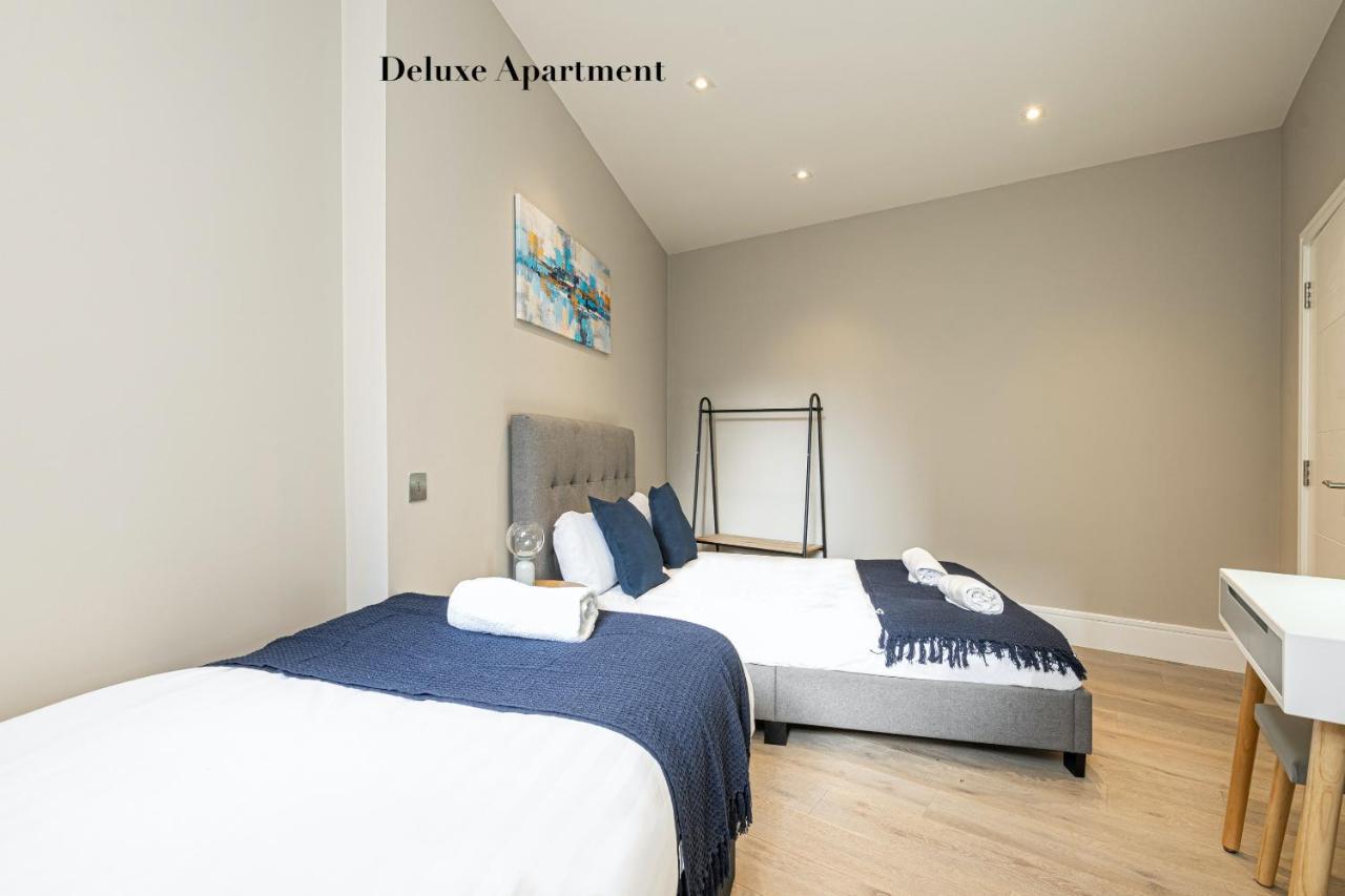 Superb Apartments Opposite Edgware Road Station London Exterior foto