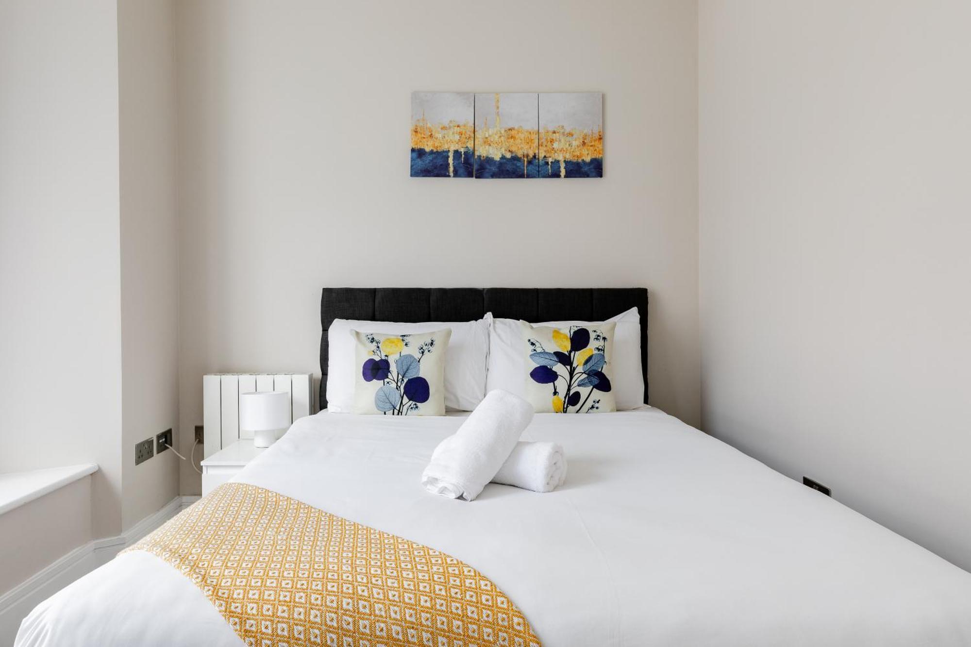 Superb Apartments Opposite Edgware Road Station London Zimmer foto